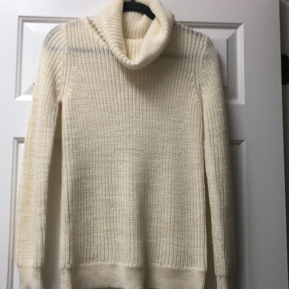 WYTHE NY Wool Cowl Sweater